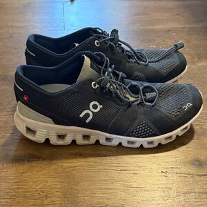 On Running Men's Black and White Athletic Shoes